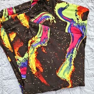 New nwt lularoe leggings universe tc plus 1x 2x 3x